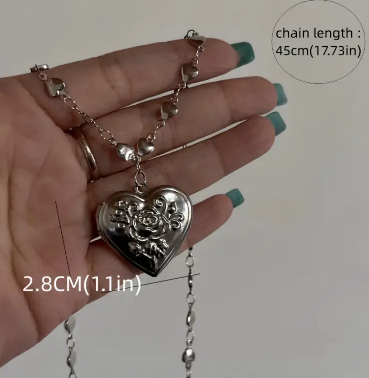 Heart Shaped Open Pendant Necklace