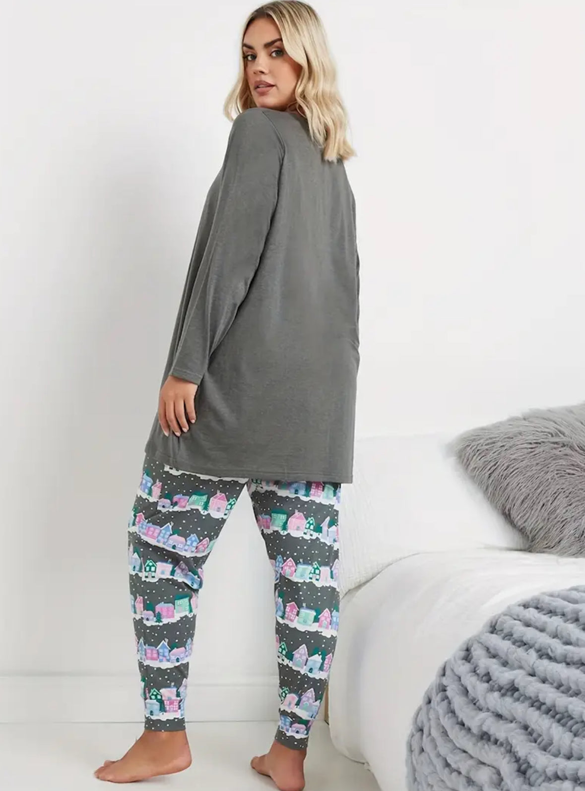 Plus Size 2-piece Loungewear set “Winter Wonderland”