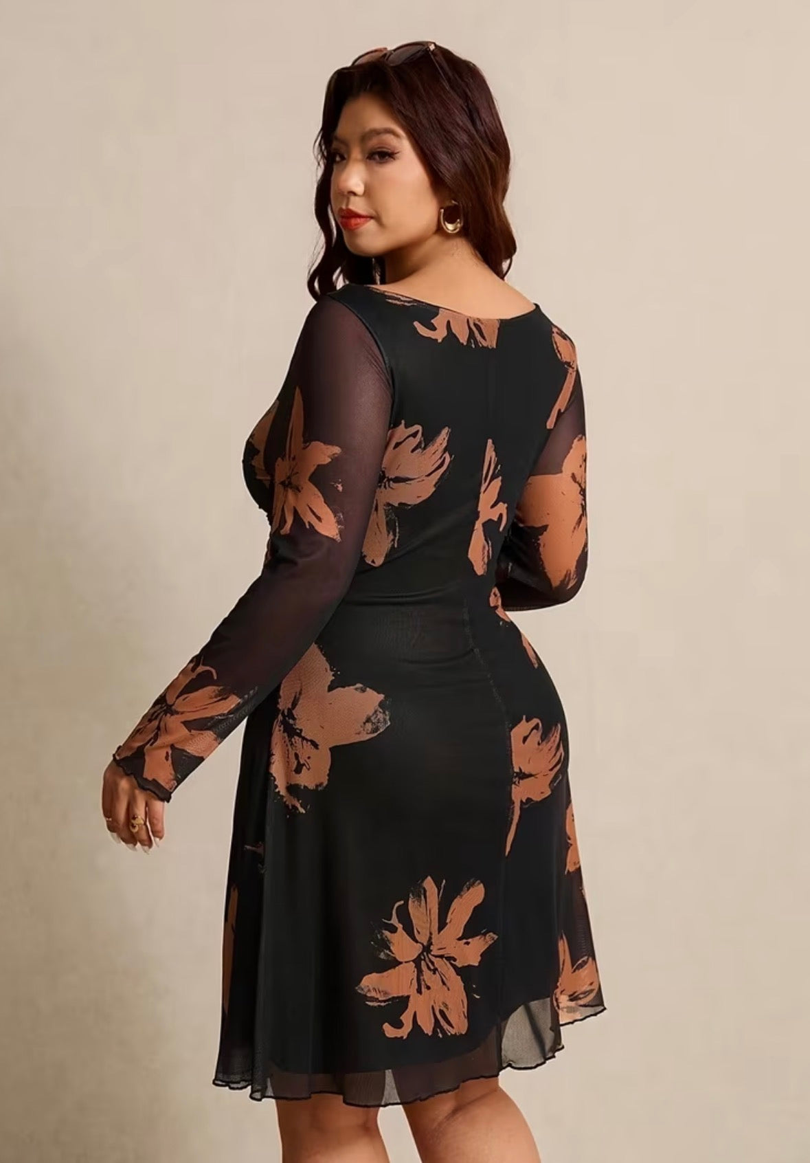 Plus Size Floral Pattern Midi-Dress