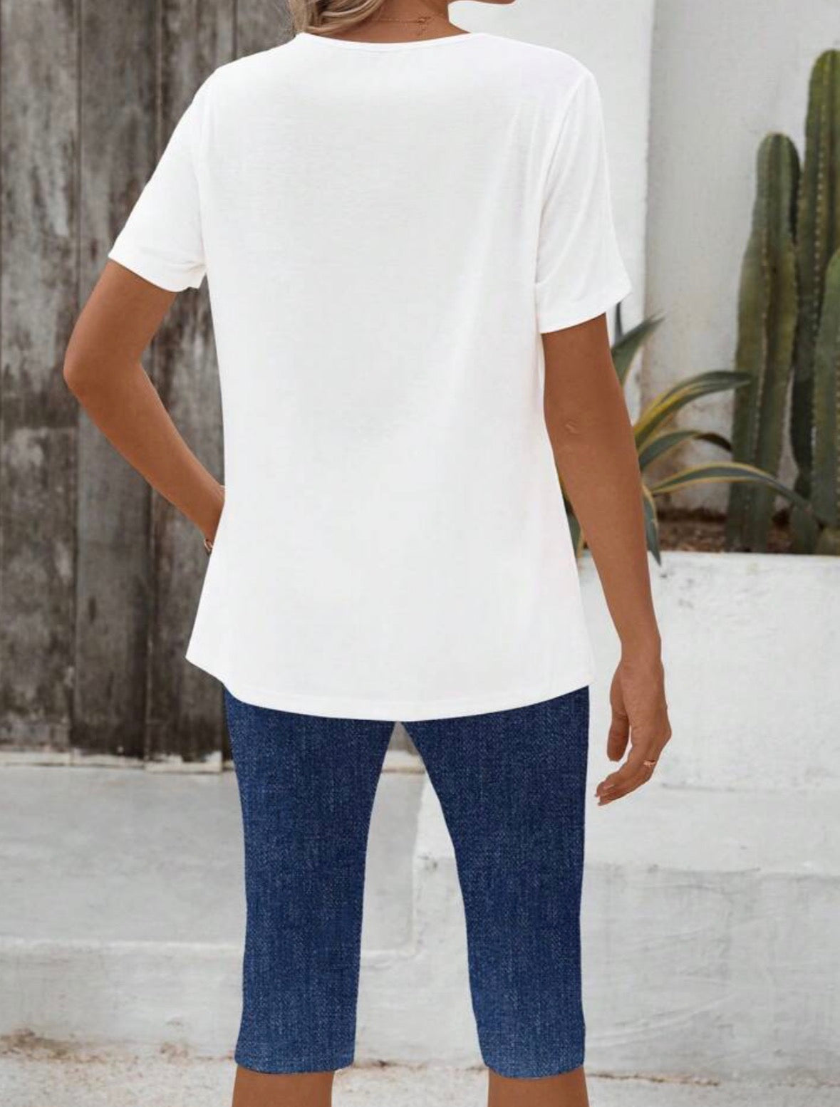 Short Sleeve T-shirt with Vertical Tri-Hearts