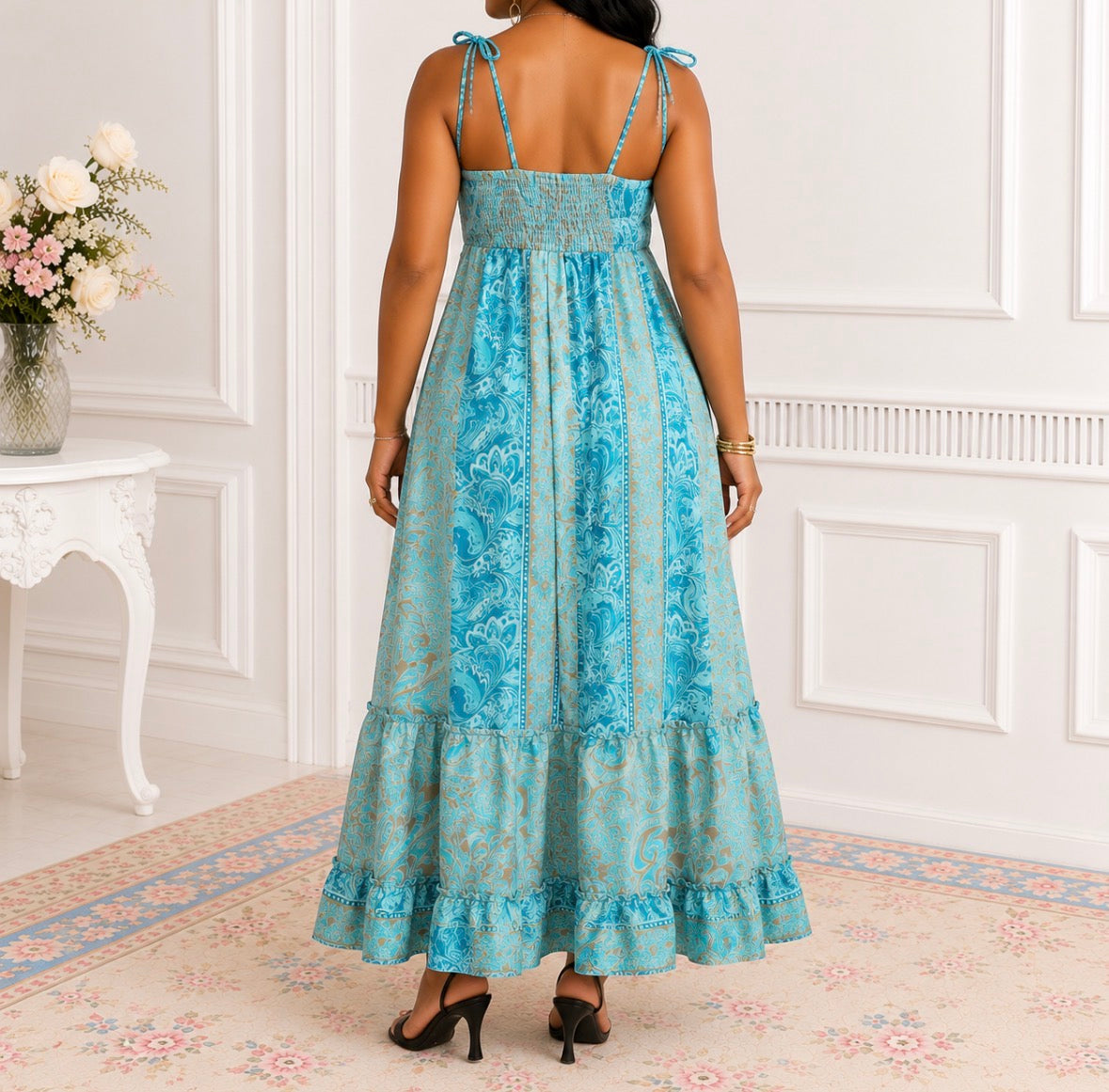 Plus Size V-neck Spaghetti Tie Strap Maxi Dress