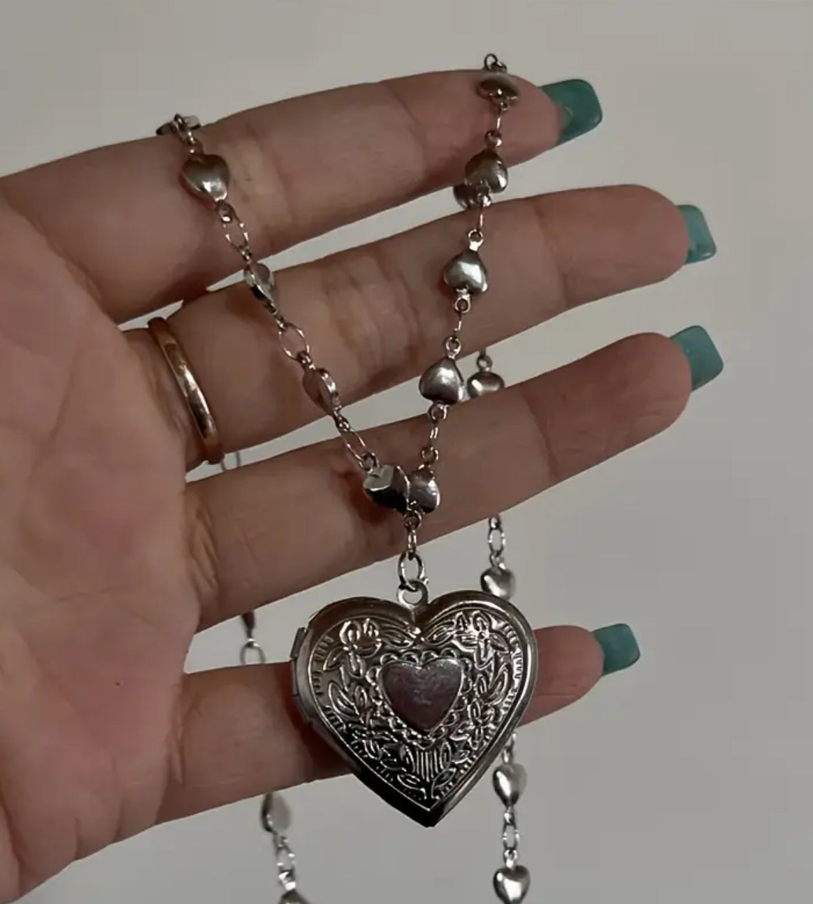 Heart Shaped Open Pendant Necklace