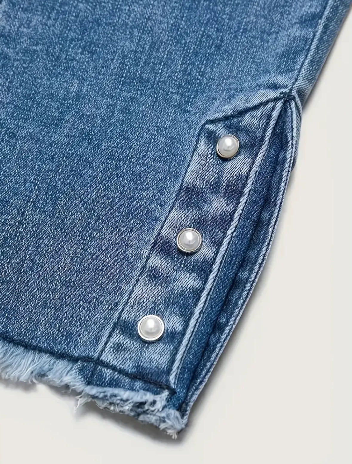 Stretchy Skinny Jeans with Nail-Head Ankle Decorations