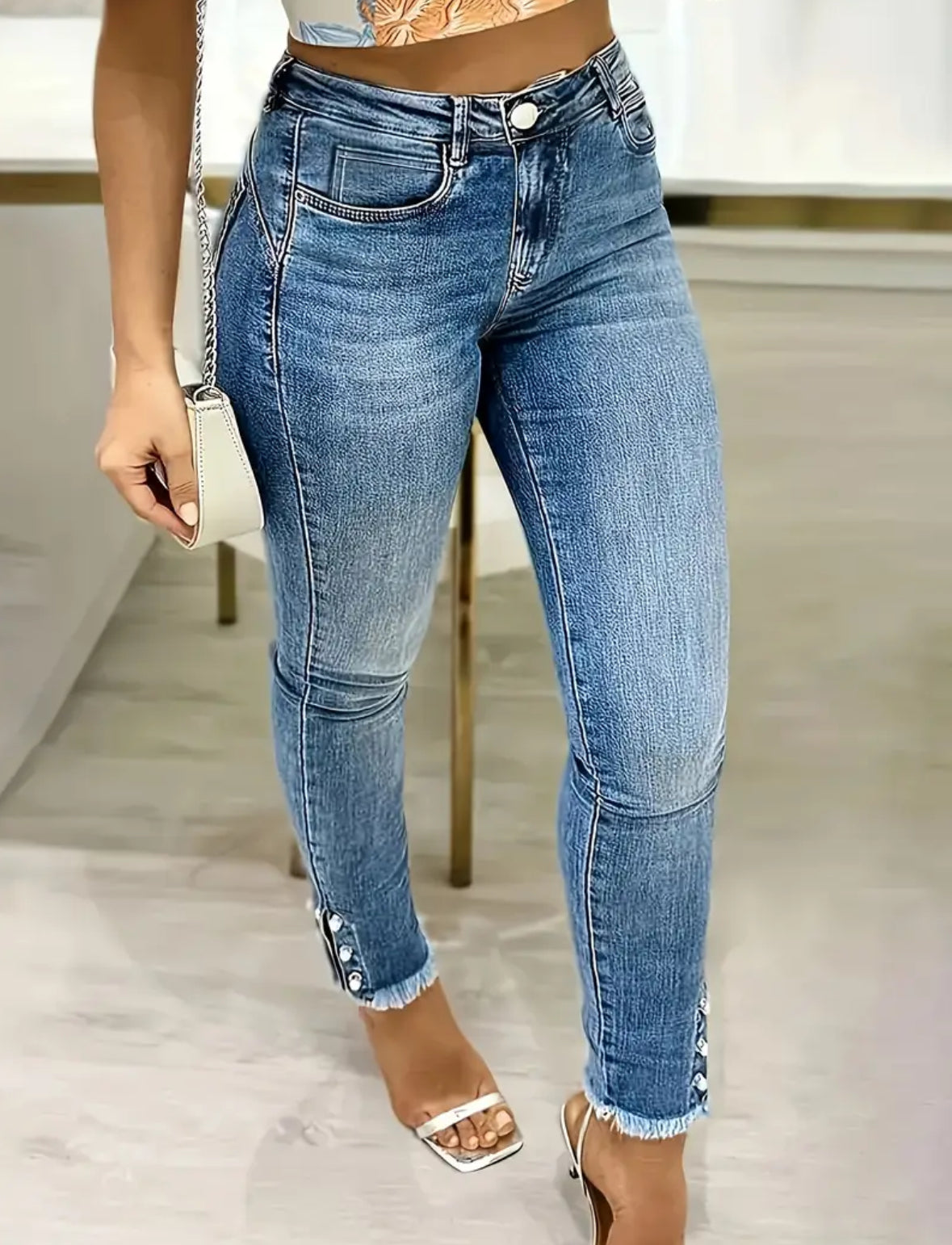 Stretchy Skinny Jeans with Nail-Head Ankle Decorations