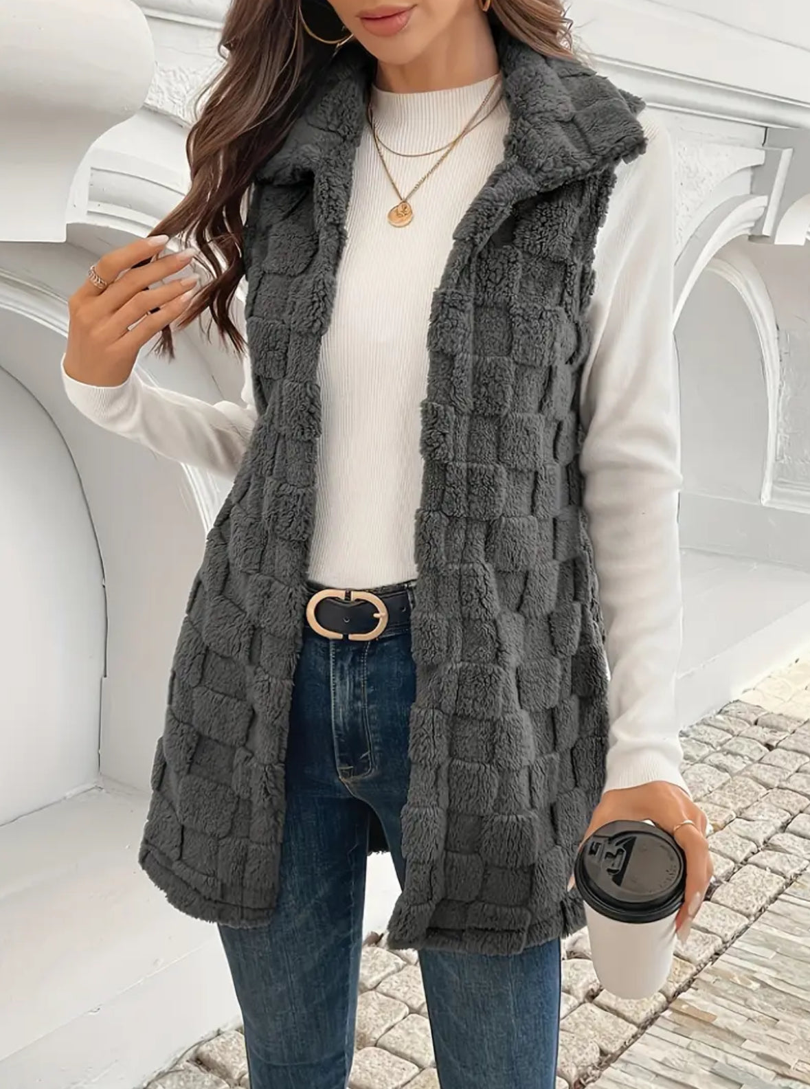 Plus Size Sleeveless Knit Vest with Basket Pattern