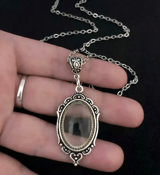 Magnifying Glass Chain Necklace