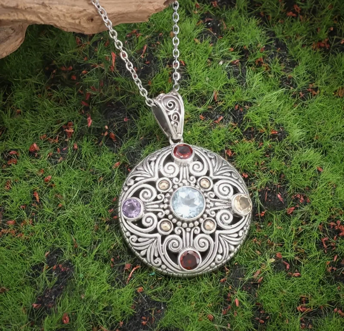 Hallow Round Box Pendant with Synthetic Gem Embellishments