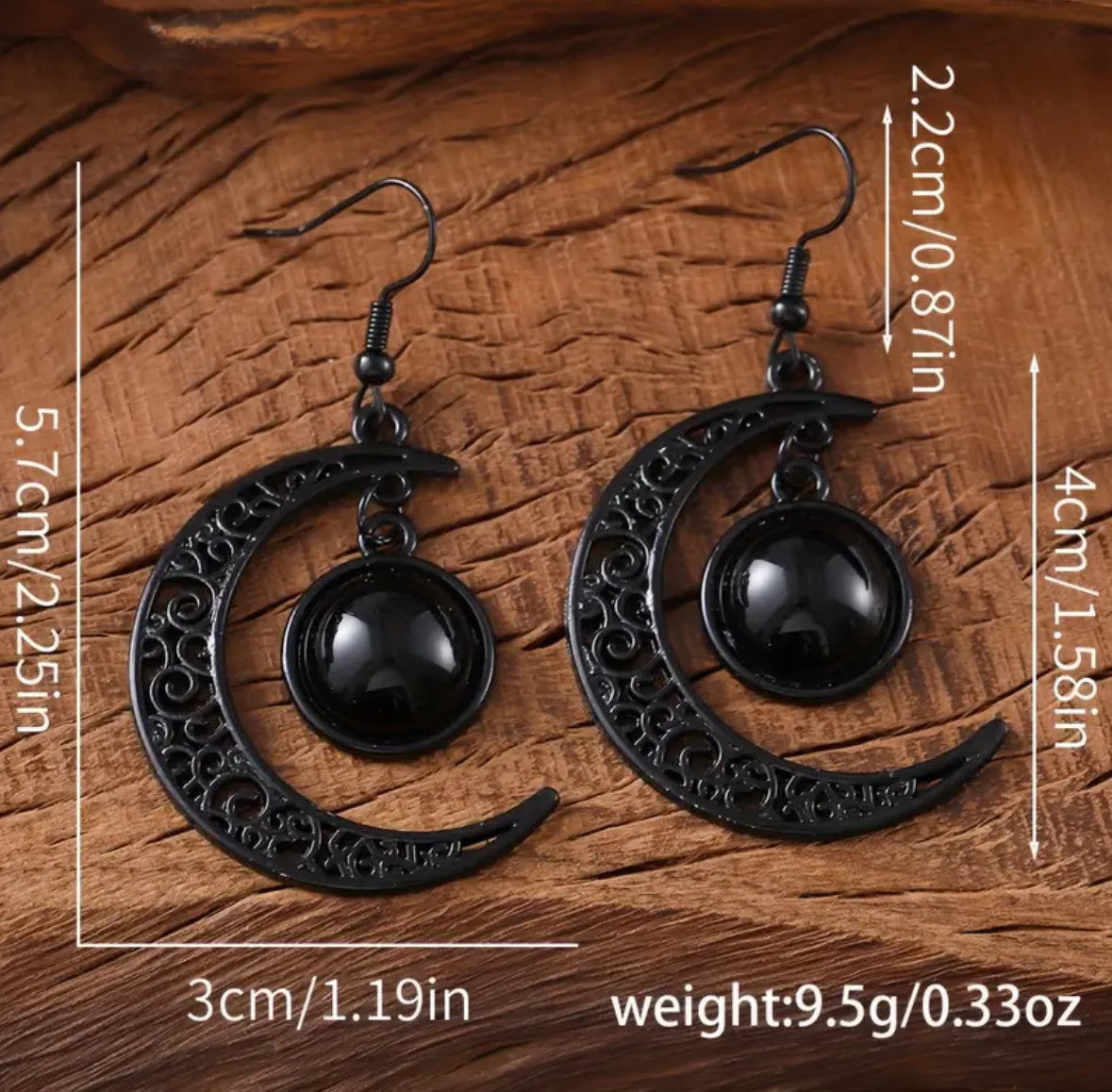 Vintage Hallowed Out Moon Earrings