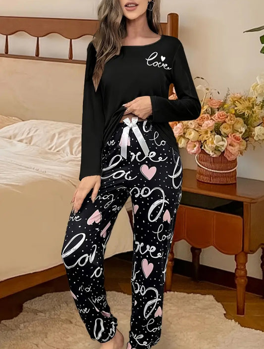 2-piece Loungewear Set with “Love” Slogan and Hearts
