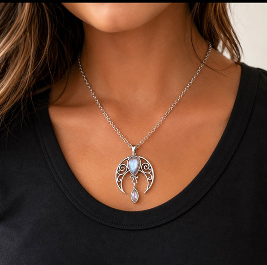Bohemian Style Moonstone Necklace