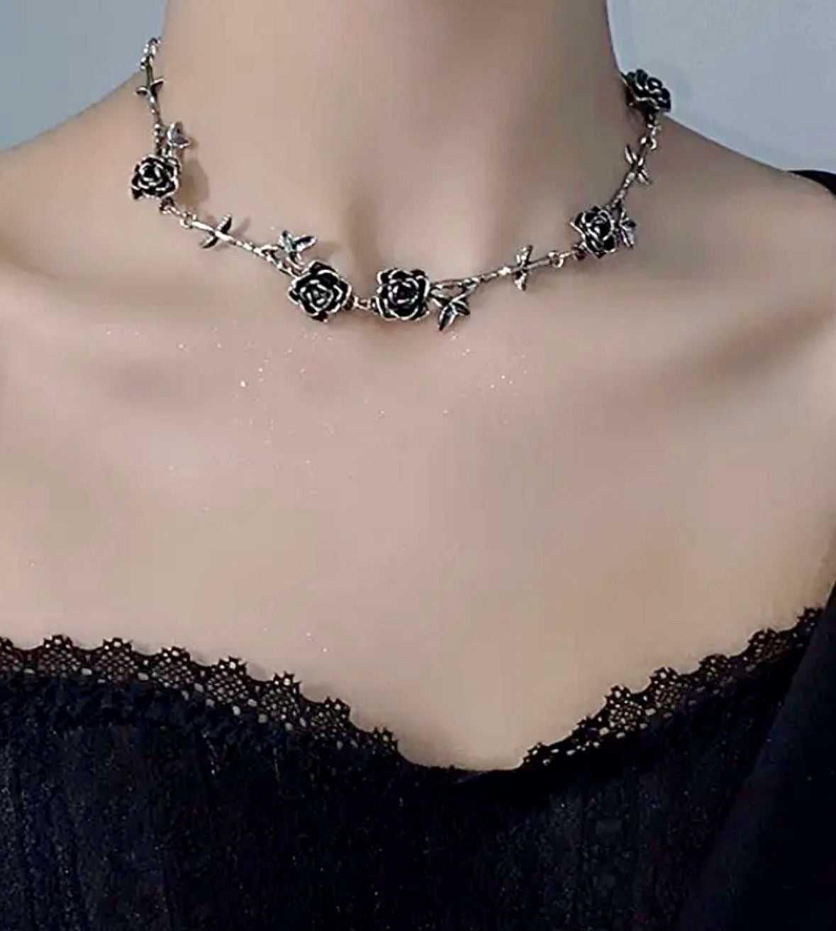 Gothic Rose Thorn Necklace