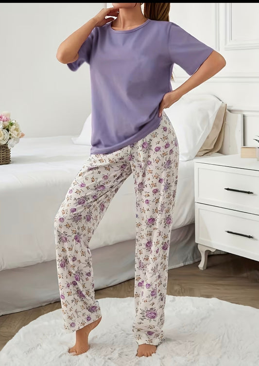 2-piece Solid Short Sleeve Top with Floral Bottoms Loungewear Set