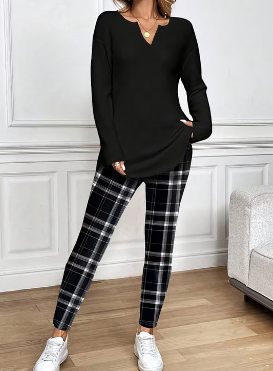 2-piece Solid Long Sleeve and Plaid Bottom Loungewear Set