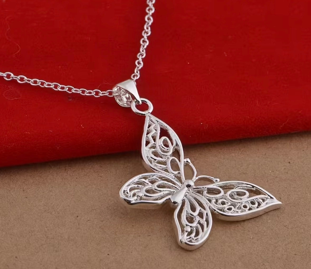 Hollow Butterfly Necklace