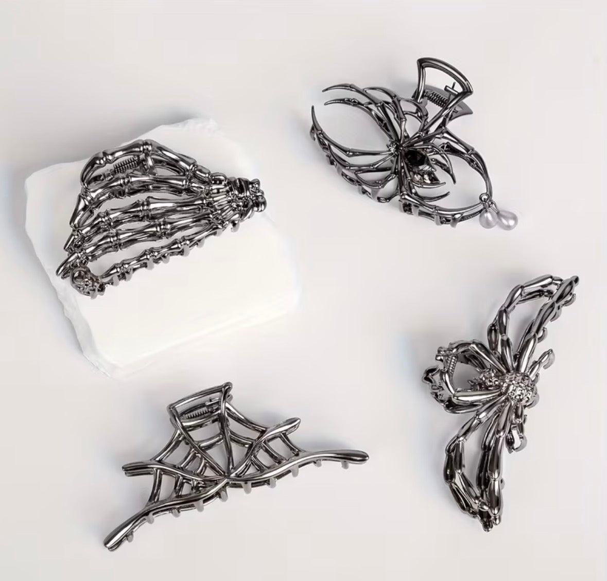 4-pack Gothic Large Hair Clips