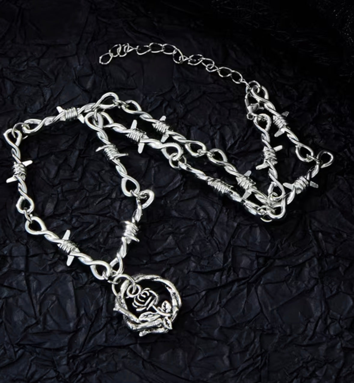 Gothic Rose and Thorns Necklace
