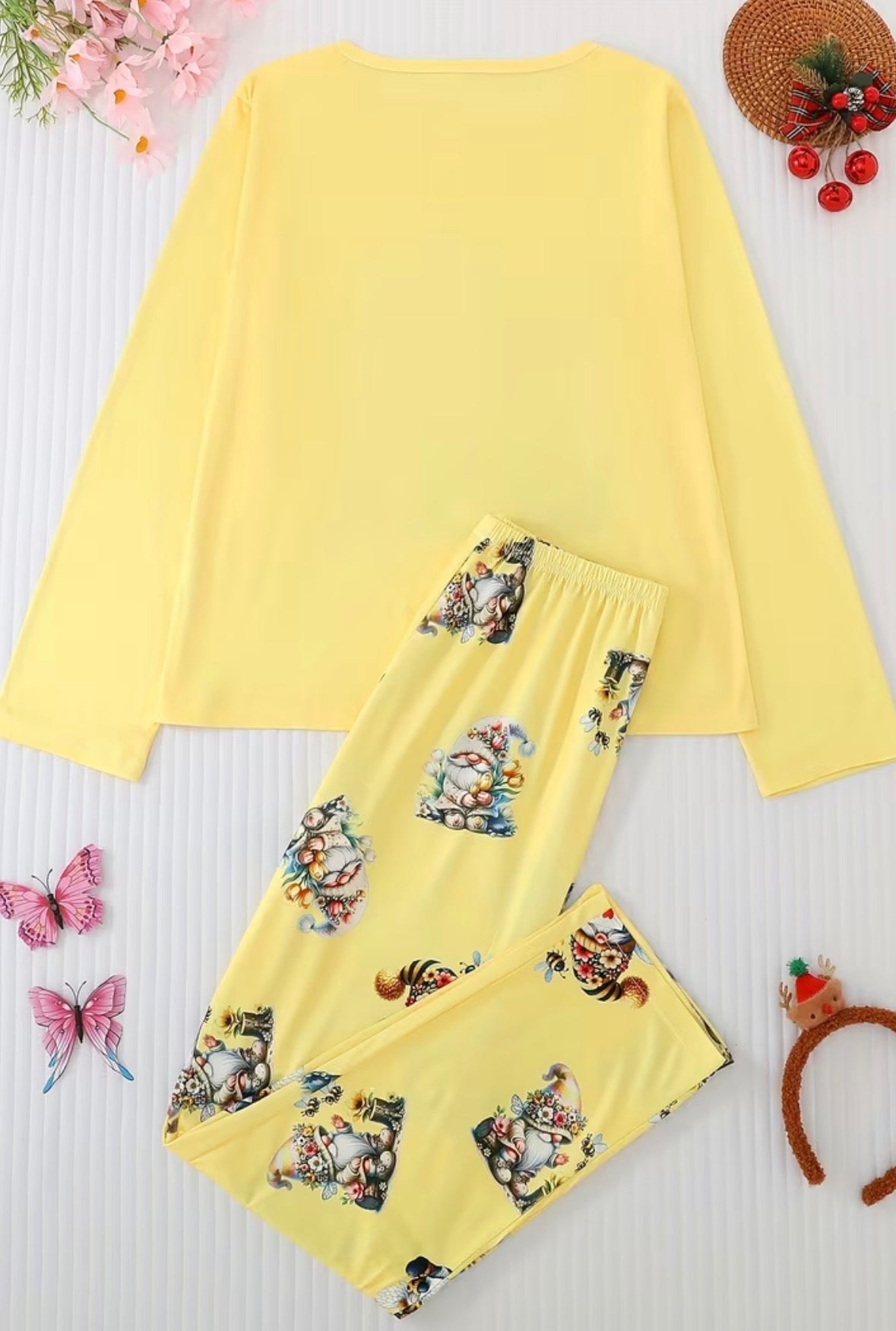 Plus Size 2-piece Gnome Loungewear Set