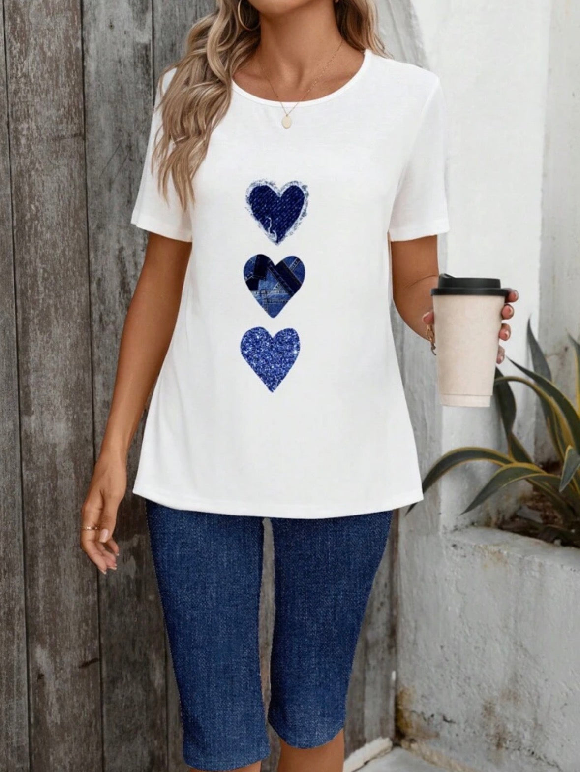Short Sleeve T-shirt with Vertical Tri-Hearts