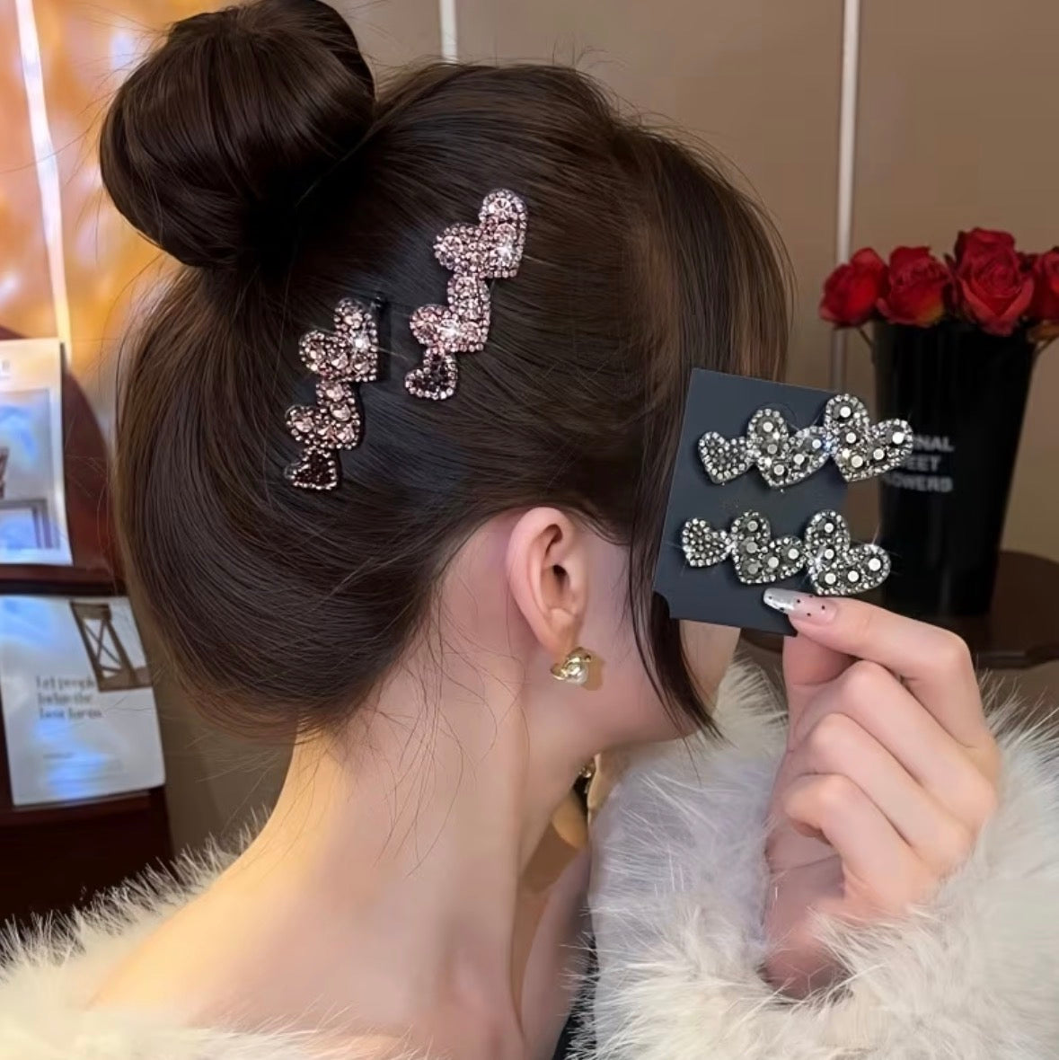 2-pack Descending Glittery Heart Hair Clips