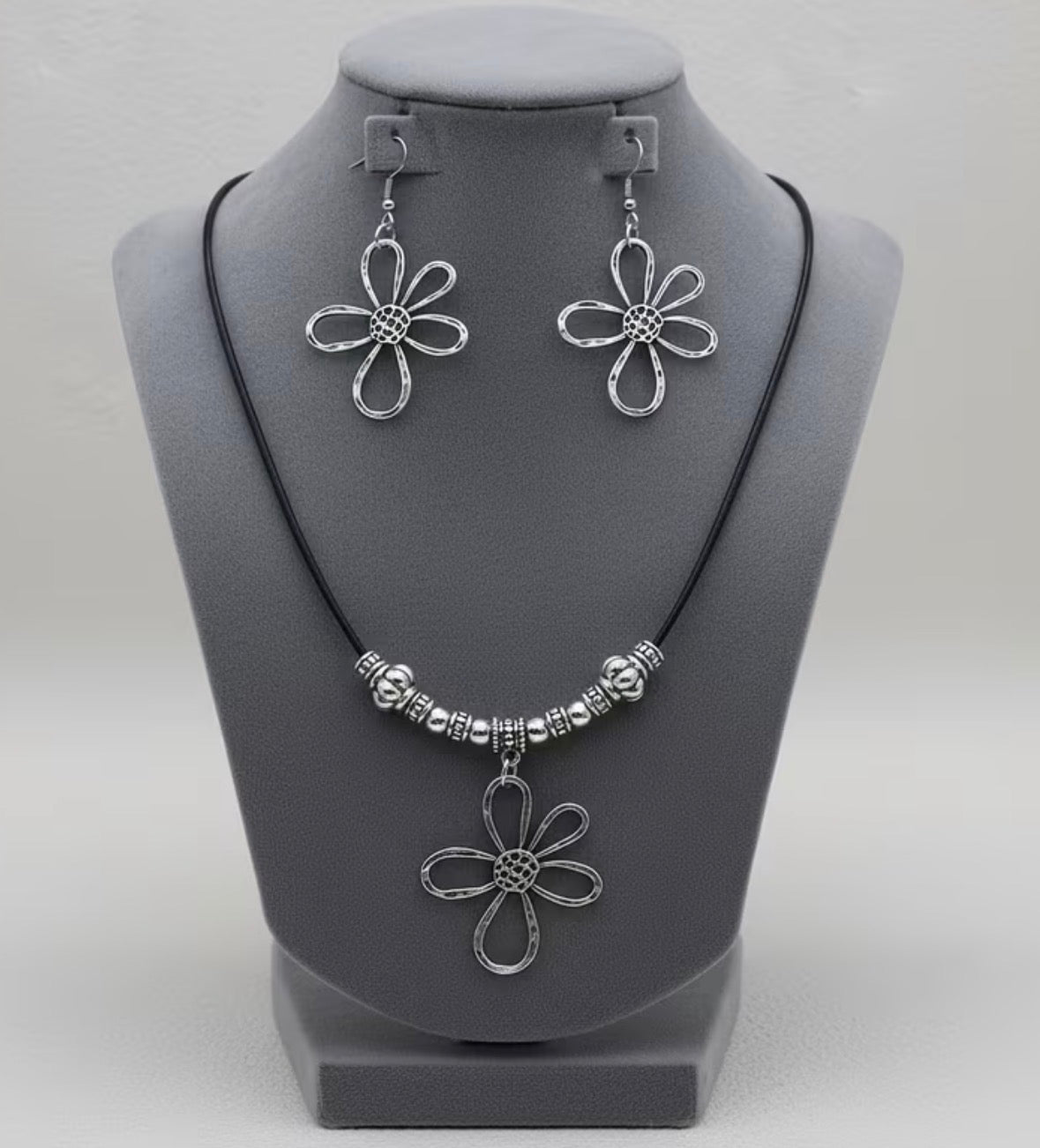 Bohemian Retro Hollow Flower Necklace and Earring Set