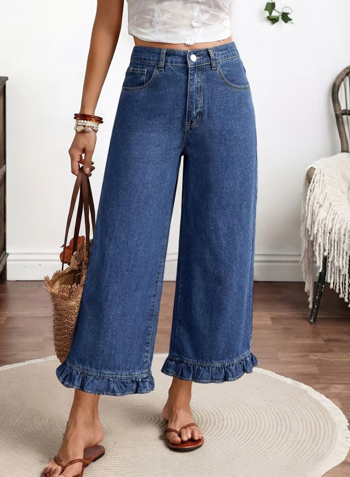 Ruffled Hem High-waisted Cropped Denim Jeans