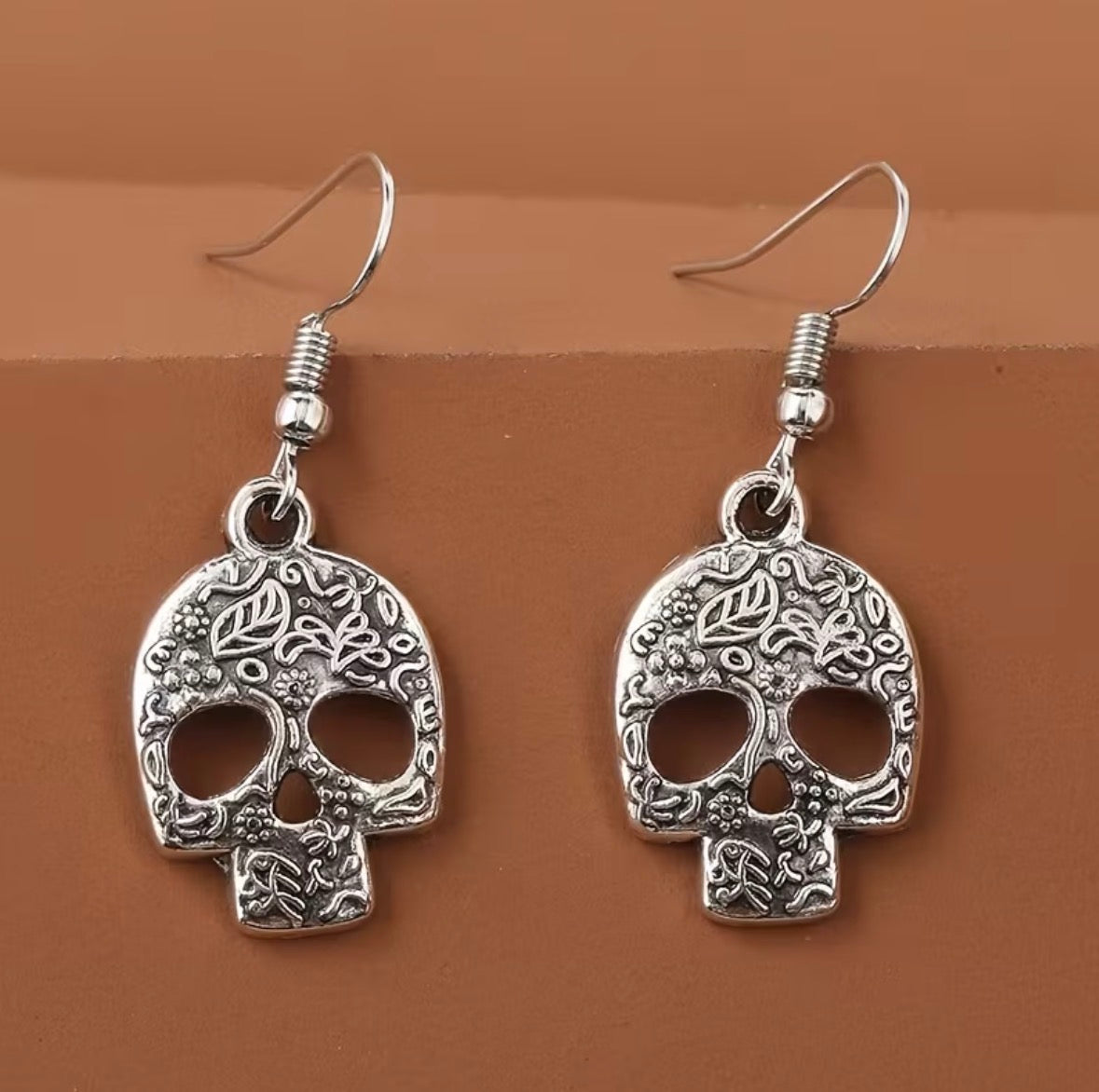 Trendy Geometric Drop Skull Earrings