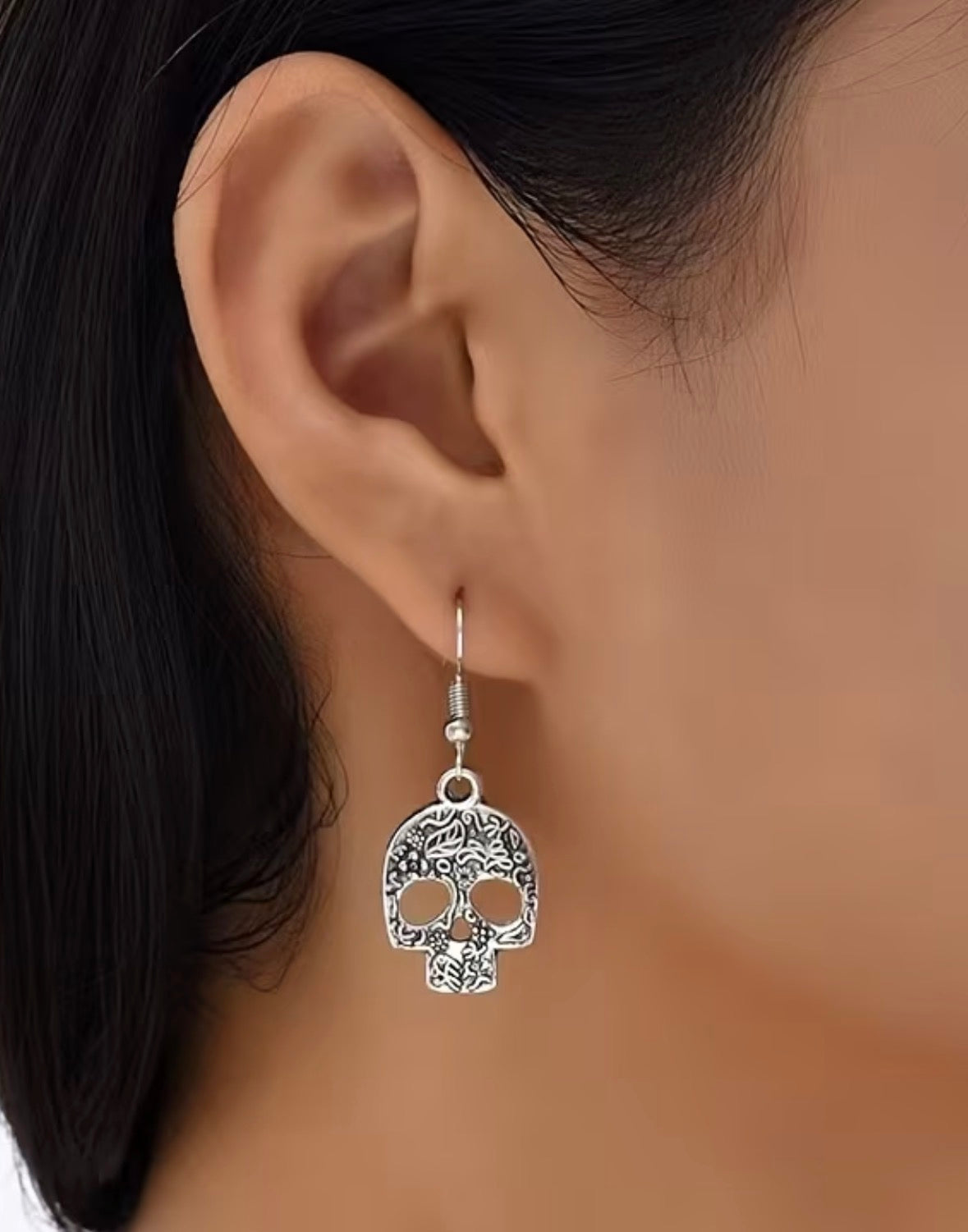 Trendy Geometric Drop Skull Earrings
