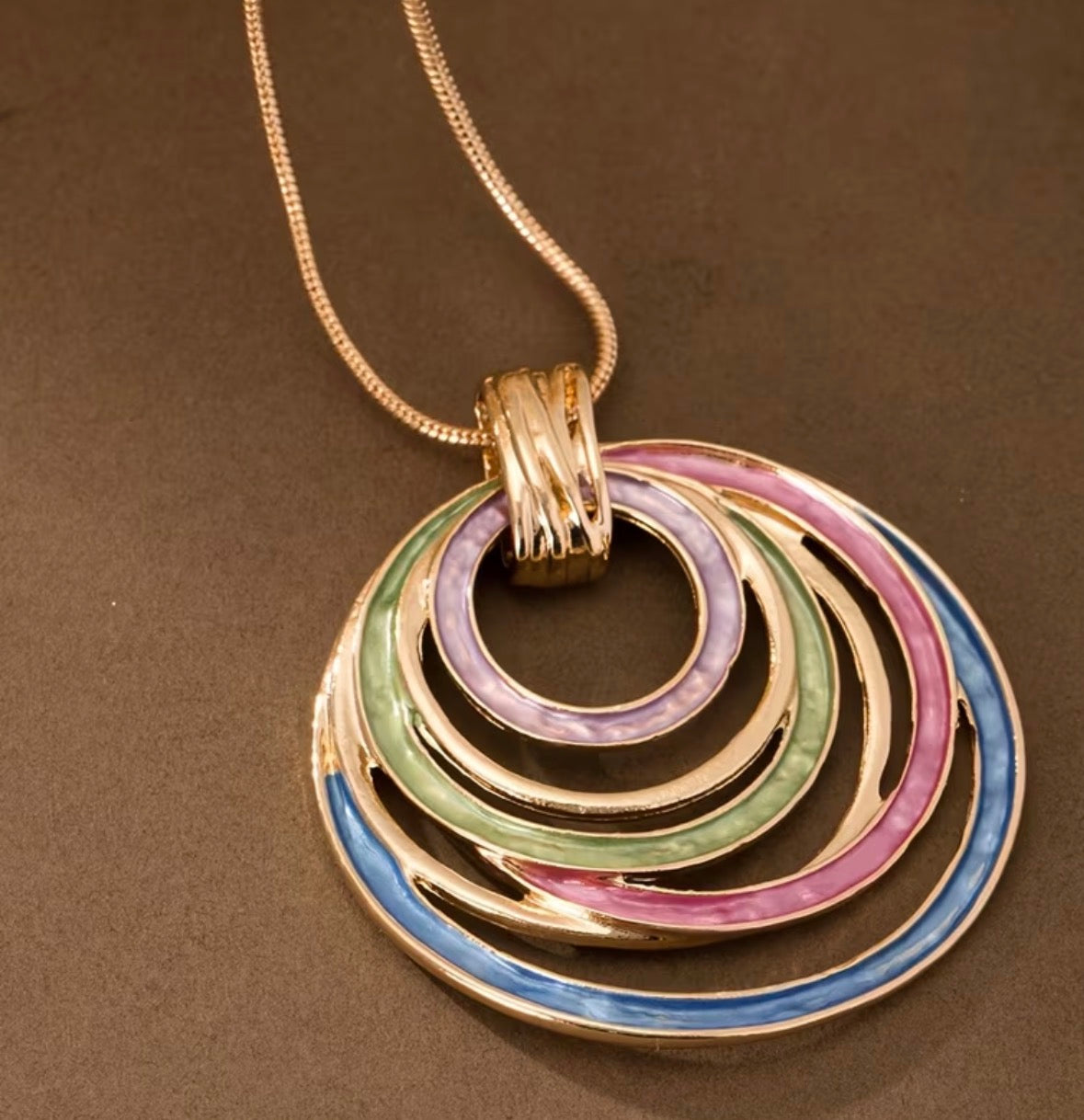3-piece Geometric Drip Oil Hollow Oval Pendant Necklace with Earrings Set