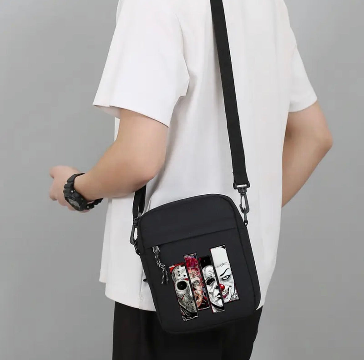 Four-Skull Large Capacity Shoulder Bag