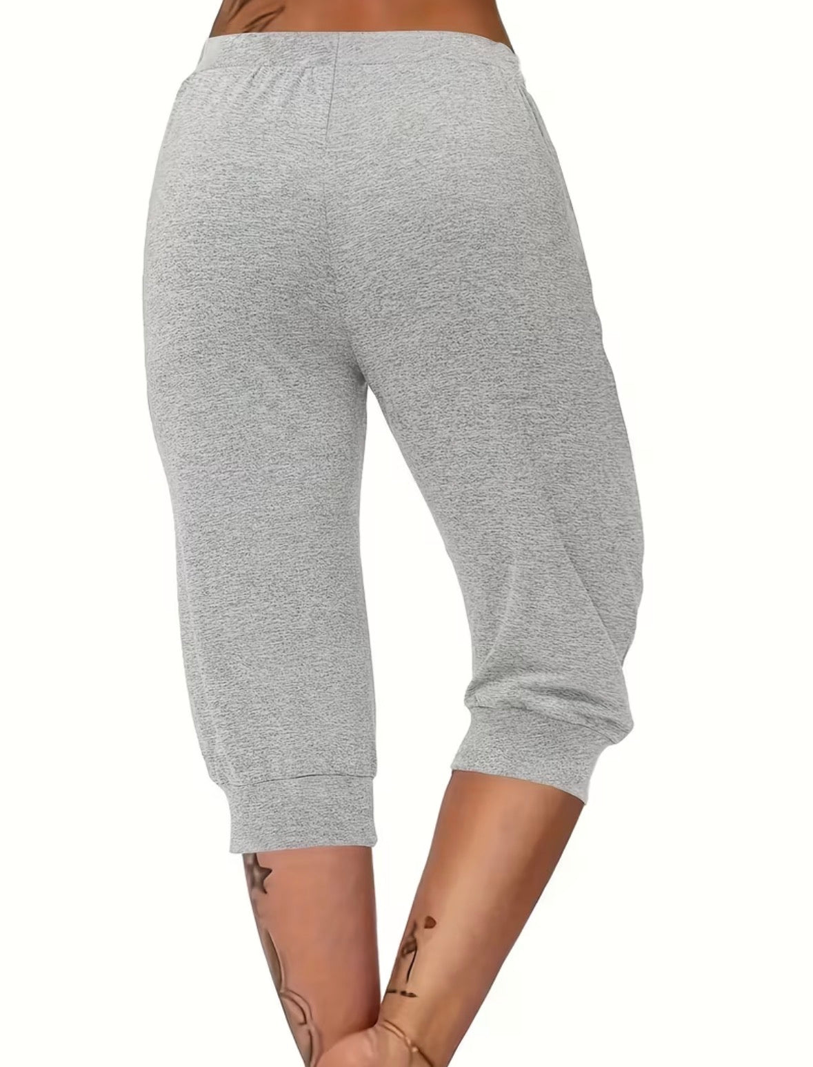 Plus Size Capri Pants with Skull