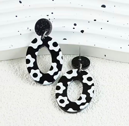 Bohemian Black and White Sparkling Earrings with White Flower Studs
